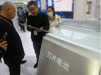 1680495058485374.jpg 1680495042334.jpg